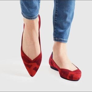 Rothy’s Red Camo The Point.  Size 9